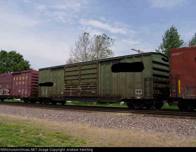 BOX CARS 50′